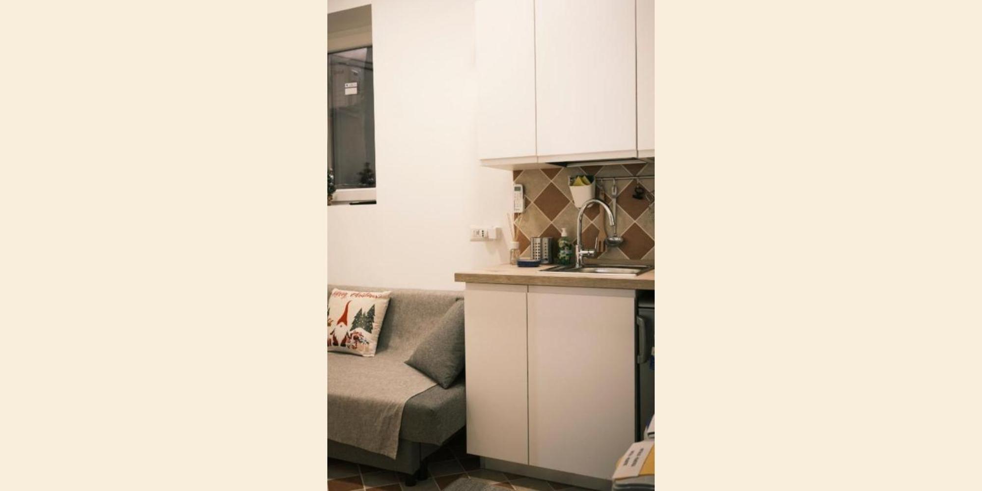 Nespolino, Piccola Casetta In Centro Storico Al Piano Terra Con Piccolo Spazio Esterno Privato เนเปิลส์ ภายนอก รูปภาพ